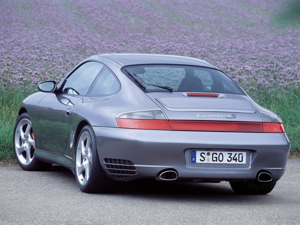 Porsche 911 Carrera 4S 996